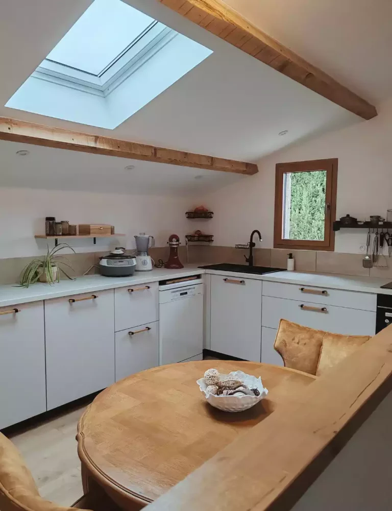 Cuisine sous les toits Rénovation cuisine sous les toits